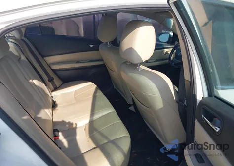 2010 Mazda 6 S Touring Plus z USA, uszkodzony, nr VIN 1YVHZ8CB4A5M36370